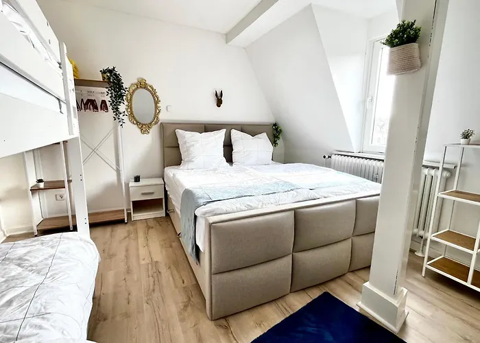 Sunny Zentral Mit Parkplatz Lejlighed Coburg